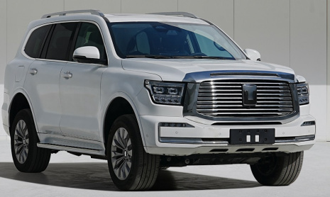 Новая версия PHEV Tank 500 от GWM