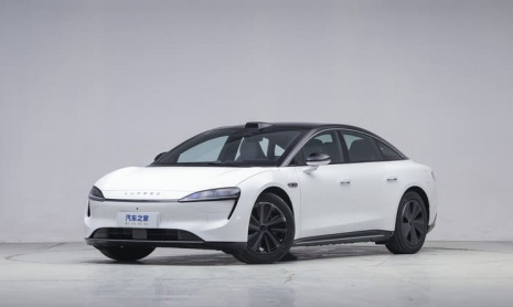 С июня Huawei Luxeed S7 сможет парковаться автономно