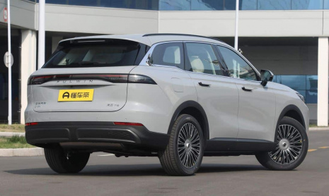 Предпродажи Chery Fulwin T9 превысили 25 000, стартовая цена снизилась до 1,8 млн рублей