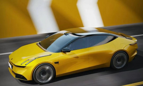 Lynk & Co Zero убрал камуфляж