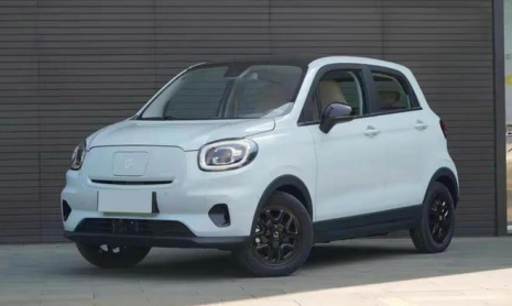 В сентябре Stellantis представит электрический хэтчбек Leapmotor стоимостью менее 2 млн рублей