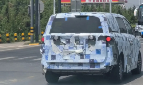 В Китае был замечен новый автомобиль BYD MPV, который, возможно, получит название Zhou