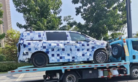 BYD Tang Max был представлен в Китае как большой минивэн PHEV