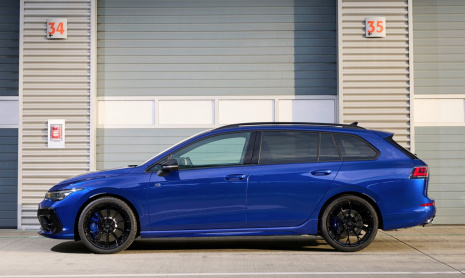 Новый Volkswagen Golf R получит больше мощности, что поможет ему победить конкурентов