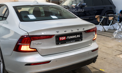 Американские фонари Volvo S60 под Европу