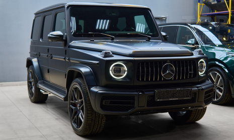 Mercedes Benz AMG G63 – оклейка пленкой кузова и салона, защита радиаторов от повреждений, бронирование лобового стекла