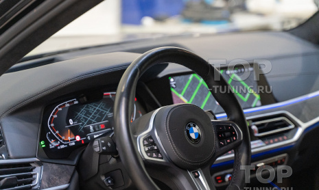 Защитная оклейка мониторов в салоне BMW X7