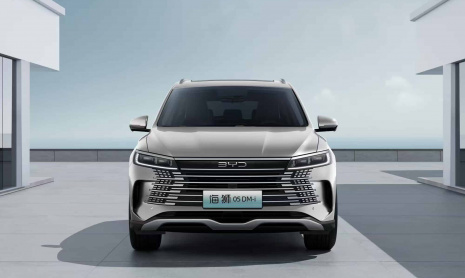 Цена BYD Sealion 05 DM-i, представленный в Китае, начинается от 1,5 млн рублей