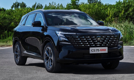 Новый Changan CS75 Plus запущен в Китае по цене от 1,6 млн рублей