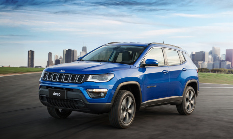 Тизер нового внедорожника Jeep Compass показан в преддверии презентации