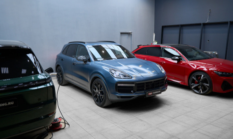 Защита лобового стекла Porsche Cayenne III пленкой от сколов