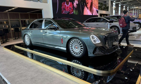 Серийный Hongqi Guoya дебютирует на Парижском автосалоне