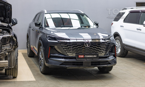 Оклейка передней части Changan CS55 Plus I рест защитной пленкой