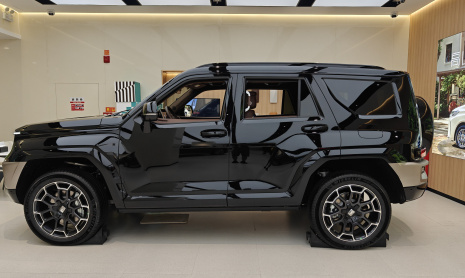 Обзор мощного гибридного внедорожника Tank 700 Hi4-T