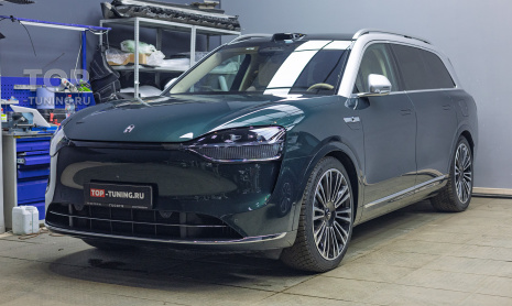 Оклейка пленкой AITO M9 – глянцевый и цветной полиуретан, защита зоны риска