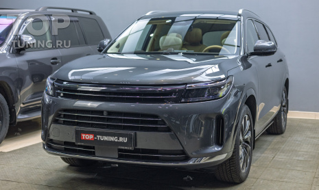 Защита зоны риска Aito M7 I пленкой, сетки-фильтры в бампер