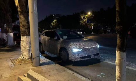 Новый Xpeng, который, как полагают, является G7, был разработан и, вероятно, задумывался как глобальный автомобиль