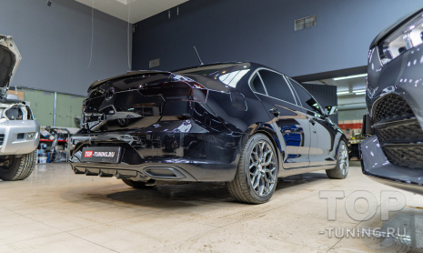 Монтаж системы очистки воздуха с ароматизацией в салон Volkswagen Polo VI