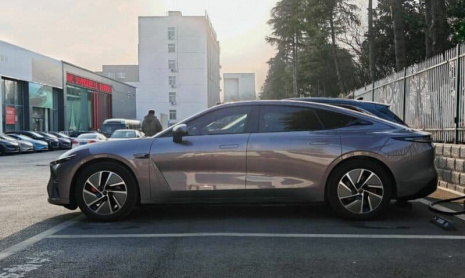 Стартовали предварительные продажи седана Exeed Exlantix ES EREV от Chery с запасом хода 1645 км по цене от 2 млн рублей