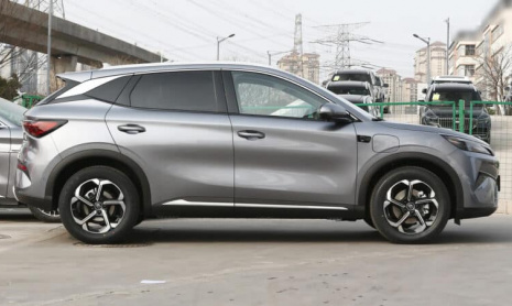 Обновленный кроссовер BYD Atto 3 с системой помощи при вождении God's Eye C ADAS поступил к дилерам в Китае