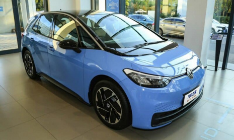 Новый Volkswagen ID.3 с аккумулятором LFP и увеличенным экраном продается в Китае по цене 1,5 млн рублей