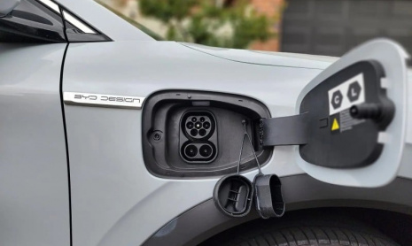 Компания BYD запустит платформу 1000 В с зарядкой 5C в середине марта