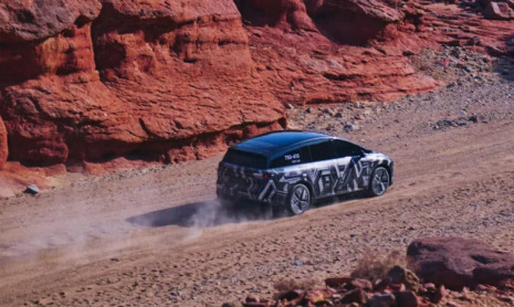 Электрический внедорожник Li Auto i8 начал испытания в Китае в слегка замаскированном виде