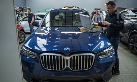 Удаление скола с лобового стекла BMW X3 G01 рестайлинг – ремонт сколов под ключ