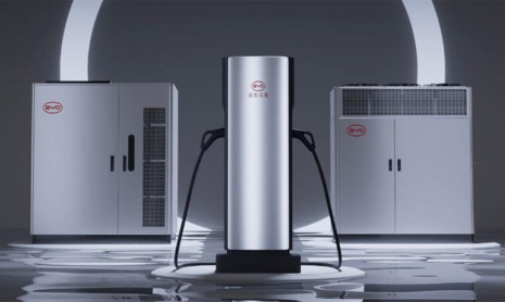 22 апреля Huawei представит зарядные устройства мощностью 1,5 МВт с производительностью 20 кВт *ч в минуту