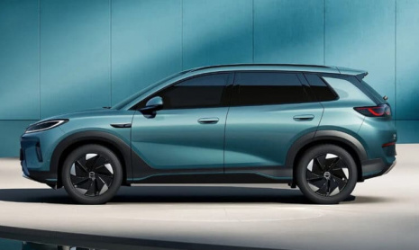 BYD Sealion 05 EV был представлен в Китае по стартовой цене 1,4 млн рублей
