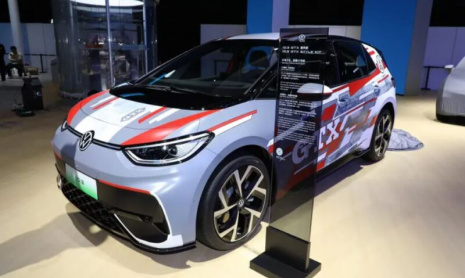 Volkswagen ID.3 GTX представлен в Китае в преддверии презентации