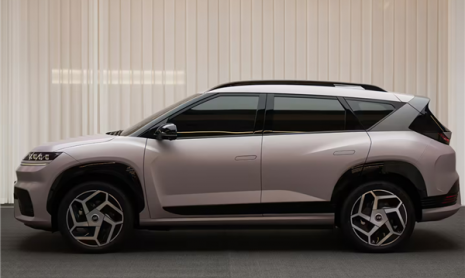 Beijing Hyundai представила на мировом рынке свой первый электрический внедорожник Elexio