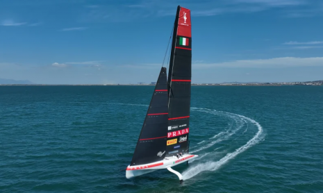 Новый суперкар Alfa Romeo на повестке дня в связи с запуском гоночной яхты