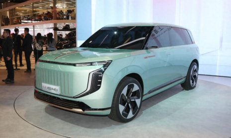 Опытно-промышленная модель Hongqi HS9 PHEV представлена на научно-исследовательском мероприятии