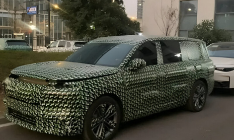 Флагманский внедорожник Leapmotor серии D готовится к дебюту из-под контроля; запуск ожидается в 2026 году