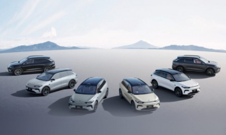 Внедорожник 2026 Leapmotor C11 поступит на рынок по цене 1,6 млн рублей в Китае, доступный в вариантах EREV и BEV