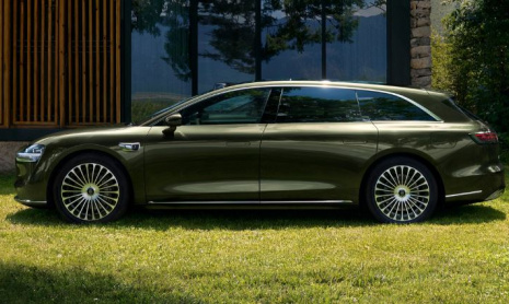 Первые официальные изображения первого универсала HIMA – Stelato S9T