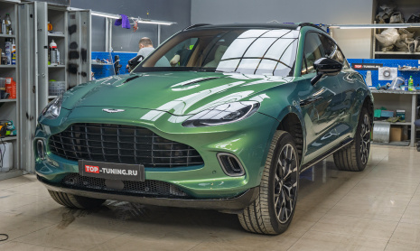 Полная химчистка салона Aston Martin DBX – чистота и комфорт по-премиальному