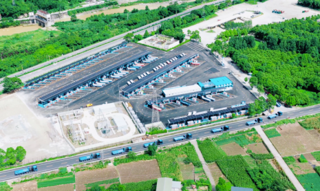 Huawei представила первую в мире станцию зарядки большегрузных грузовиков мощностью 100 МВт, рассчитанную на ежегодное сокращение выбросов углекислого газа на 45 000 тонн