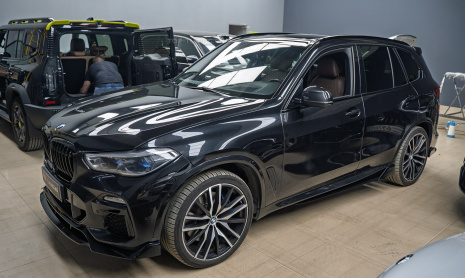 Монтаж тюнинг-обвеса PRO GT II для BMW X5 G05