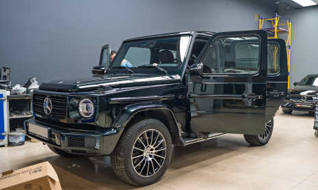 Монтаж доводчиков в 4 двери Mercedes-Benz Gelandwagen W463 2018-2024