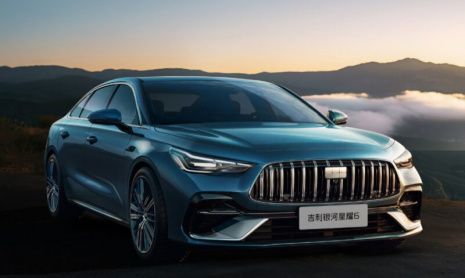 Представлен седан Geely Galaxy Starshine 7 PHEV: 4,9-метровый, NordThor Hybrid 2.0