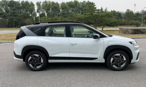 Стоимость электромобиля Elexio EO с запасом хода 722 км в предпродаже начинается с 1,5 млн рублей