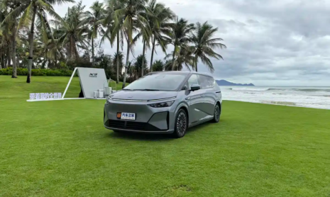 Представлен Xpeng X9 EREV - внедорожник с общей дальностью хода более 1600 км