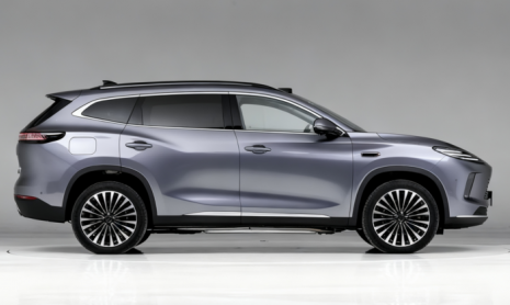 13 ноября открываются предварительные продажи Exeed Exlantix ET5 от Chery с запасом хода 205 км