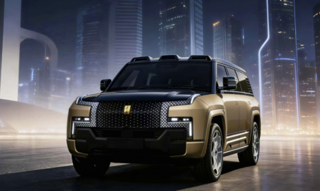 Первая в мире цельнолитая алюминиевая рама была представлена на BYD Yangwang U8L