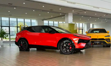 Lotus For Me дебютирует в версии Eletre с двигателем PHEV, мощностью 952 л.с. и запасом хода на электромобиле 420 км