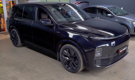 Тюнинг оптики Lixiang L9  – адаптивные линзы + модули Aozoom