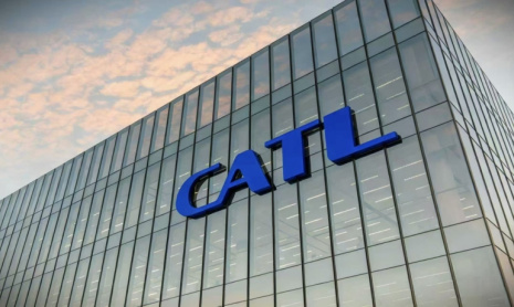 CATL подтверждает, что к 2026 году в различных отраслях будет развернуто крупномасштабное внедрение натрий-ионных аккумуляторов