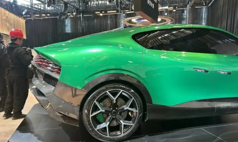 Внедорожник Dreame Nebula Next 01X с твердотельным аккмуляторм